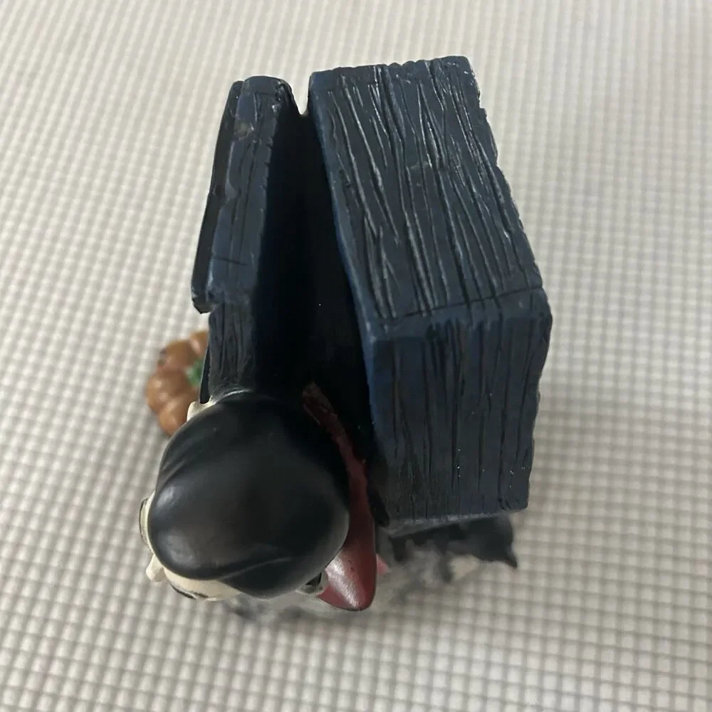 Gothic Dracula Vampire Bookend Doorstop 9” Resin Figure Halloween Decor